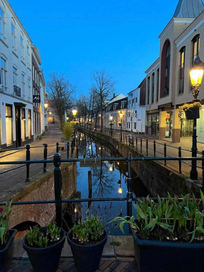 Canal Apartment At Historic Citycenter Amersfoort Esterno foto
