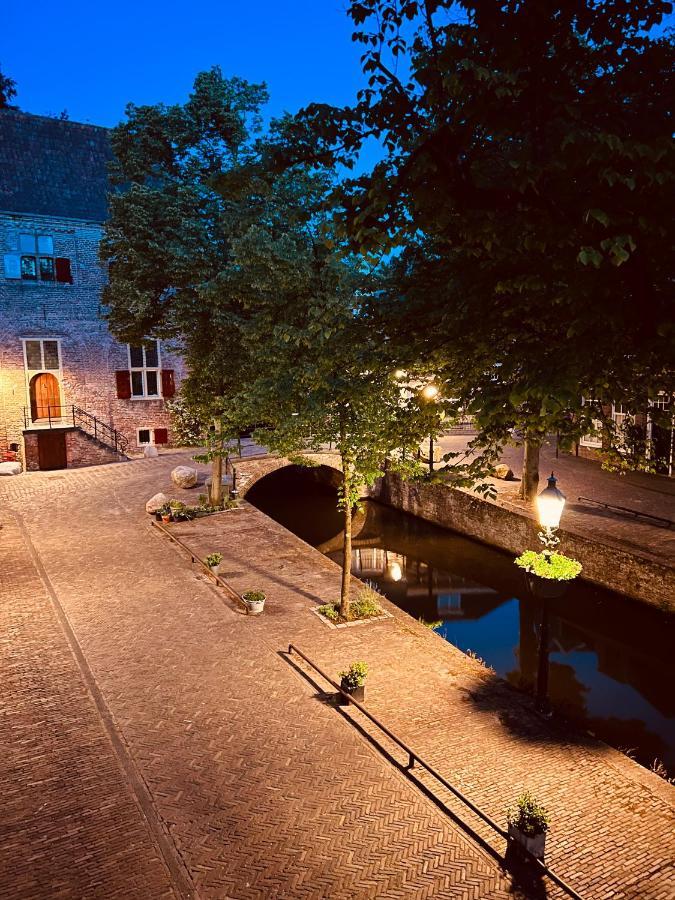 Canal Apartment At Historic Citycenter Amersfoort Esterno foto