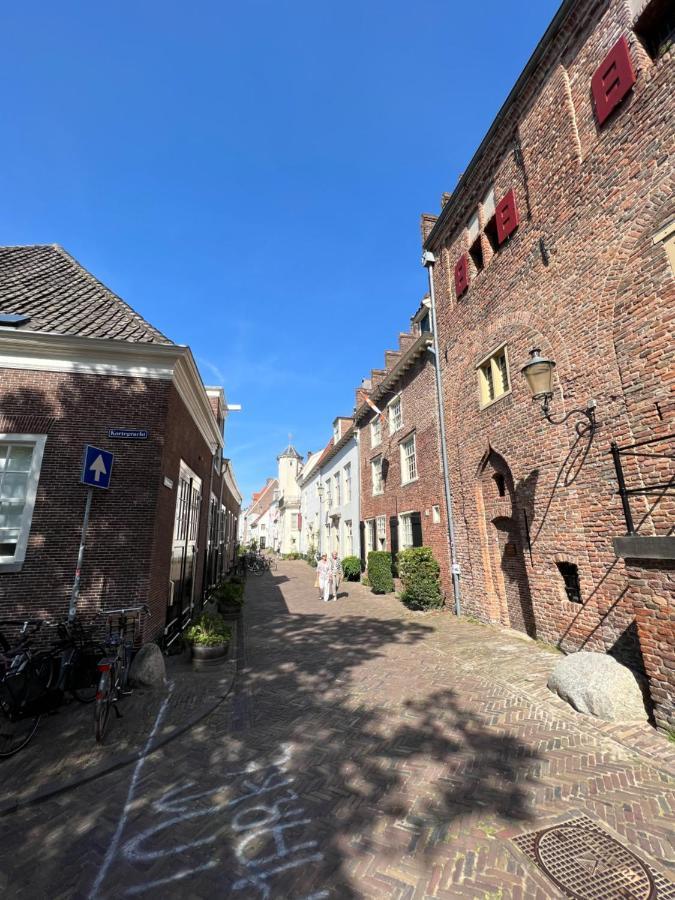 Canal Apartment At Historic Citycenter Amersfoort Esterno foto