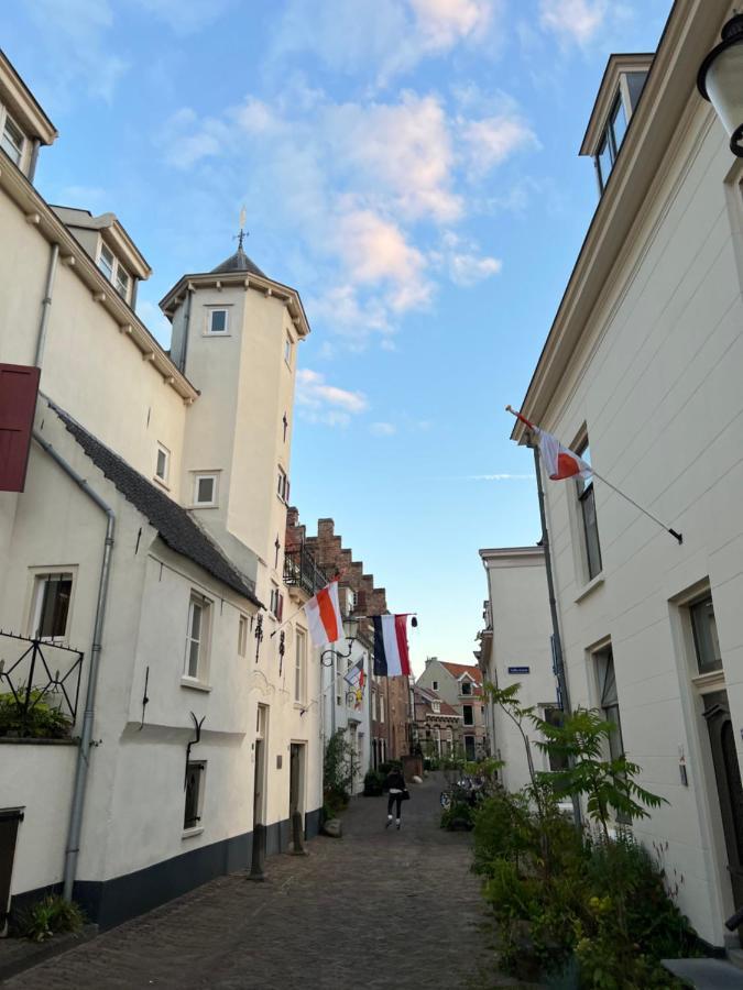 Canal Apartment At Historic Citycenter Amersfoort Esterno foto
