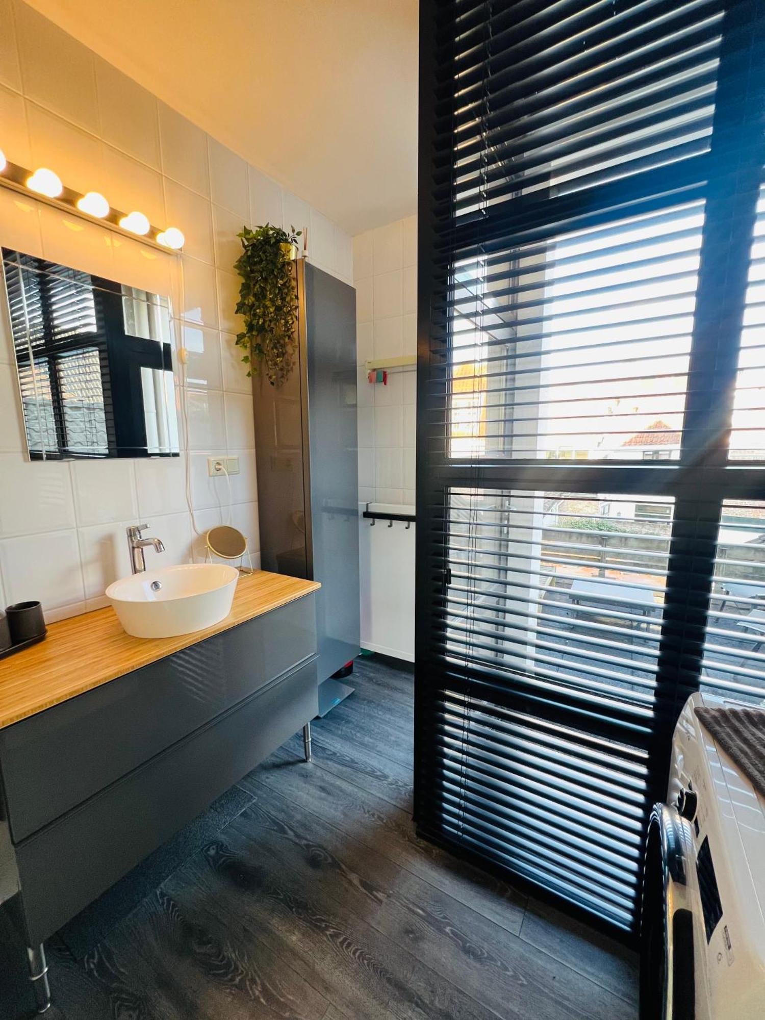 Canal Apartment At Historic Citycenter Amersfoort Esterno foto
